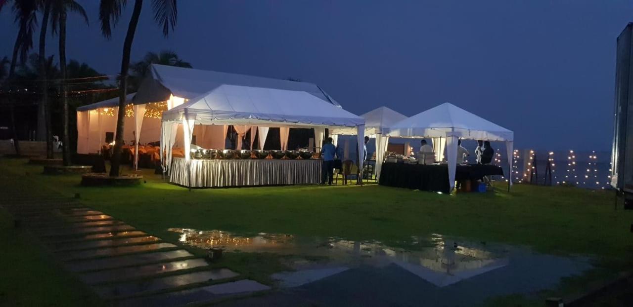 The Lighthouse Negombo Hotel Buitenkant foto