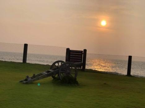The Lighthouse Negombo Hotel Buitenkant foto