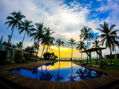 The Lighthouse Negombo Hotel Buitenkant foto